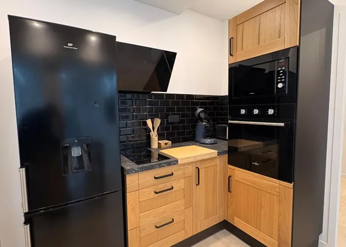 Appartement T2 Au Coeur De Narbonne