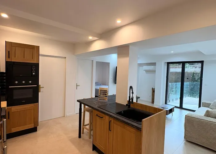 T2 Au Coeur De Narbonne